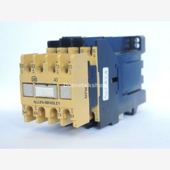 Allen-Bradley 700DC-F400 with 195-FA40